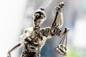 TJRJ reconhece ausência de sinistro indenizável para serviços executados fora do escopo da atividade profissional do segurado | Juristas