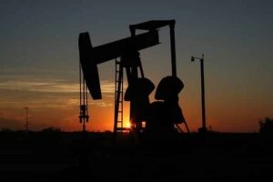 STJ nega pedido da Petrobras para ceder campos de petróleo sem licitação