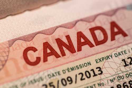 Empresa que não informou sobre necessidade de visto terá de indenizar consumidores