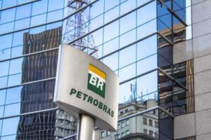 Justiça determina que Petrobras suspenda venda de ações da NTS