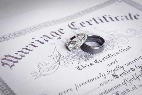Registrador deve indenizar por não registrar casamento