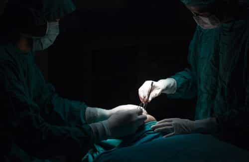  Clínica indenizará paciente por suspender procedimento cirúrgico na falta de energia 