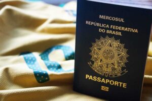 Polícia Federal retoma emissão de passaportes | Juristas