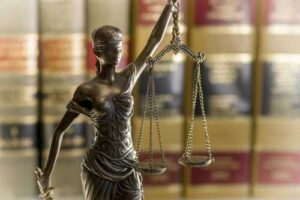 Empresa deve indenizar ex-funcionária por assédio moral e sexual | Juristas