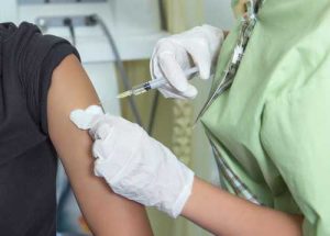 União deve indenizar paciente que desenvolveu reação alérgica a vacina contra gripe (H1N1) em 2010 | Juristas