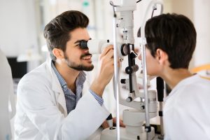 Técnico em optometria