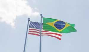 Jair e Eduardo Bolsonaro são intimados para explicarem nomeação à embaixada nos EUA