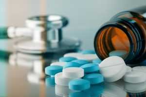 Juíza nega pedido de interrupção de venda de genérico de medicamento contra hepatite C | Juristas