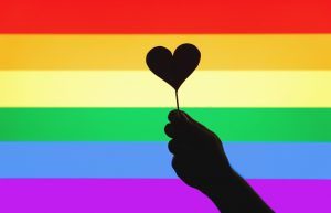 CNJ aprova resolução para combater discriminação e regular adoção por casais homoafetivos e transgêneros | Juristas