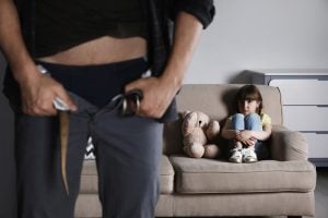Pedofilia: justiça condena homem por filmar e armazenar pornografia infantil | Juristas