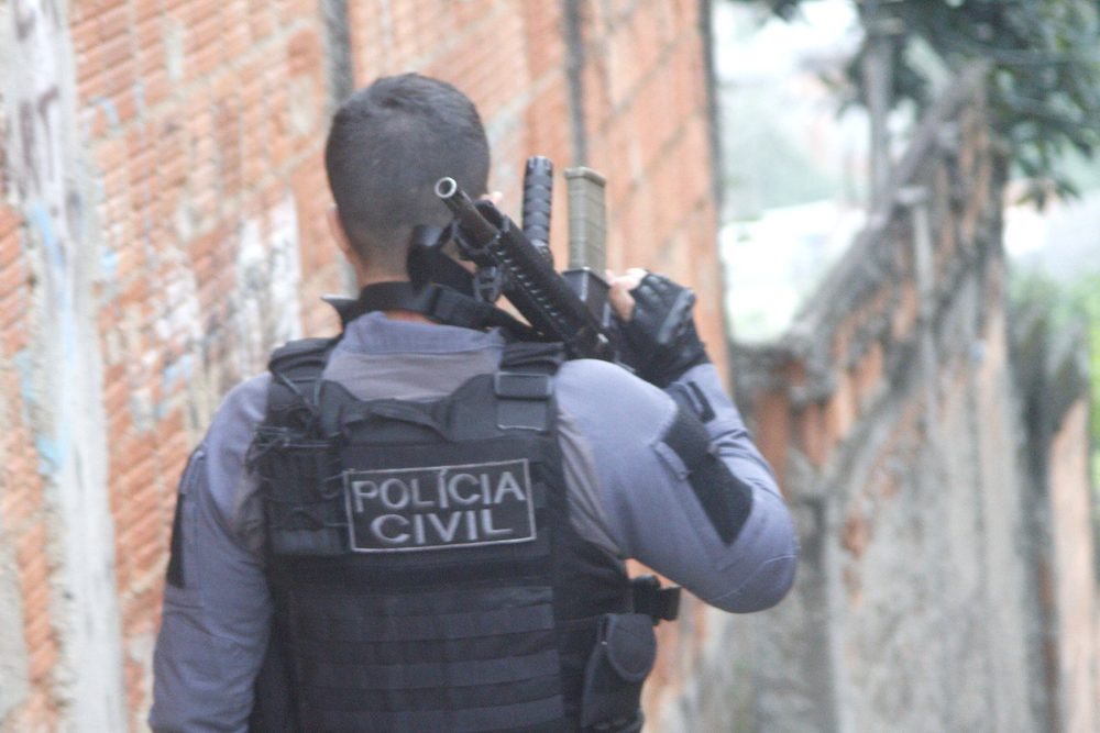 Policial Civil - Crime de Peculato