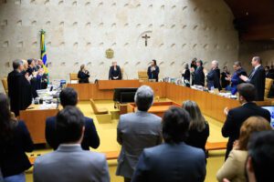 Ministra Rosa Weber encerra presidência do STF com emoção | Juristas