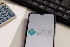 TJDFT confirma condenação de mulher por estelionato mediante uso de comprovante falso de PIX 1 | Juristas Golpe do Pix