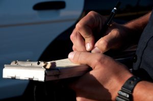 Homem é condenado por falsidade ideológica ao repassar multas à ex-mulher 1 | Juristas Multa de Trânsito - Teste de Drogas