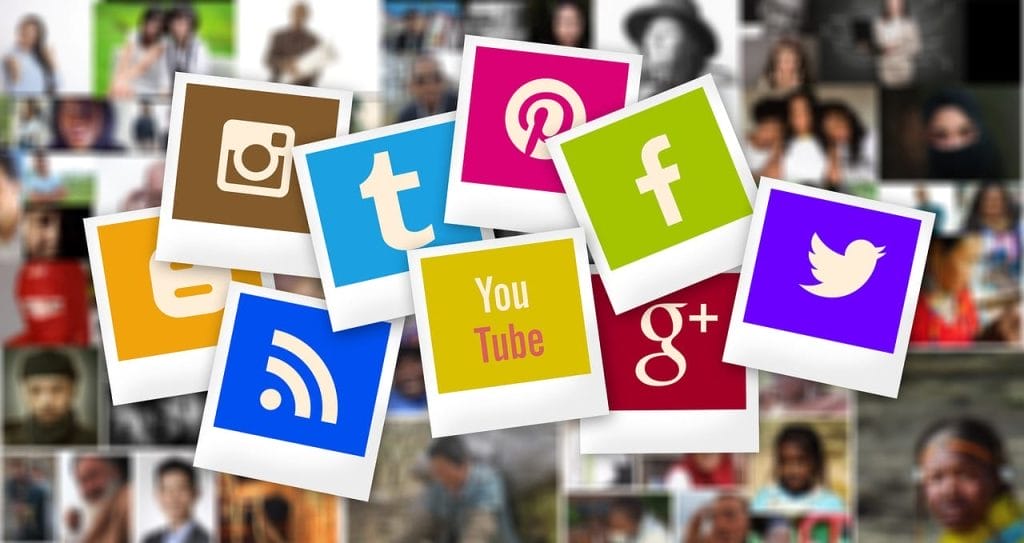Impacto das Redes Sociais na Proteção de Marcas 1 | Juristas people, google, polaroid