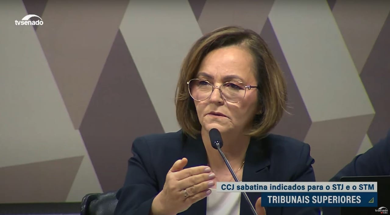 Karina Silvério | Juristas