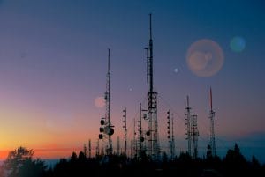 Anatel apreende antenas clandestinas usadas para aplicar golpes por SMS | Juristas